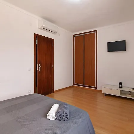 Villa Monte Papa Figos *